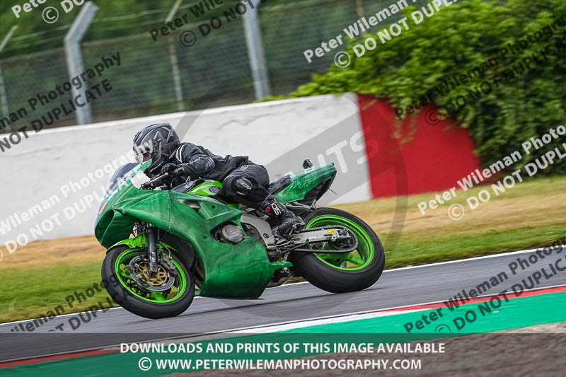 donington no limits trackday;donington park photographs;donington trackday photographs;no limits trackdays;peter wileman photography;trackday digital images;trackday photos